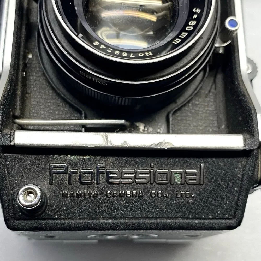 Mamiya C330 Professional with 80mm Blue-dot Lens Waist-Level Finder